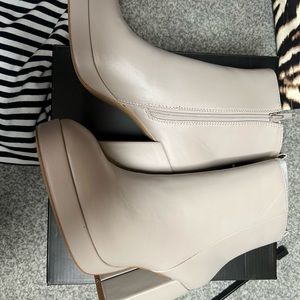 Shu Shop Wadi Ankle boot - Mink - size 8.5 New in box